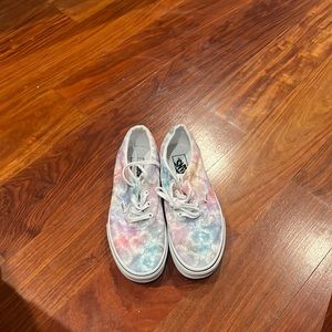 Vans sneakers with hearts